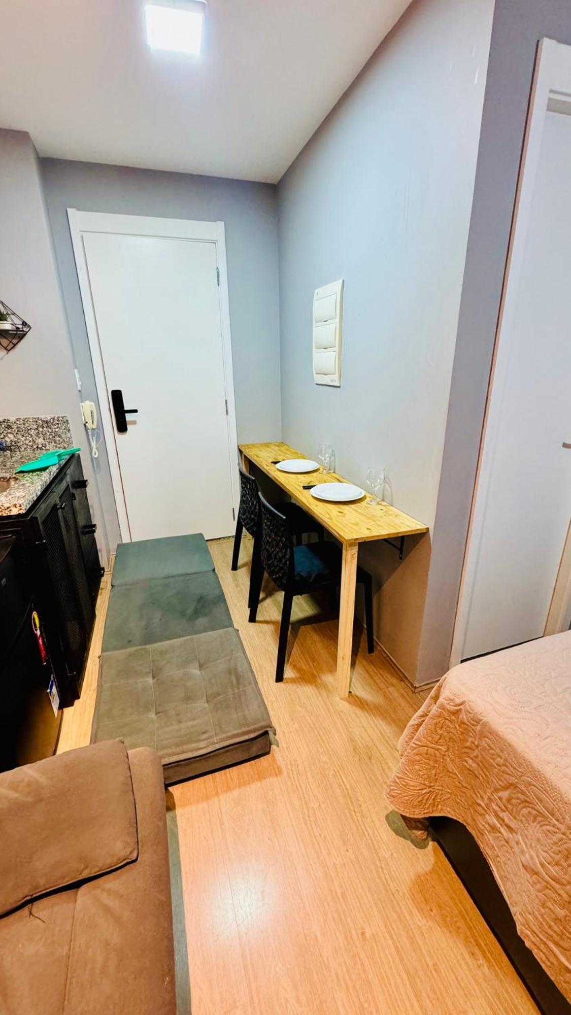 Apartamento Completo A 50 M Do Metro Bras - Rua Coronel Mursa, 56 - Bras São Paulo